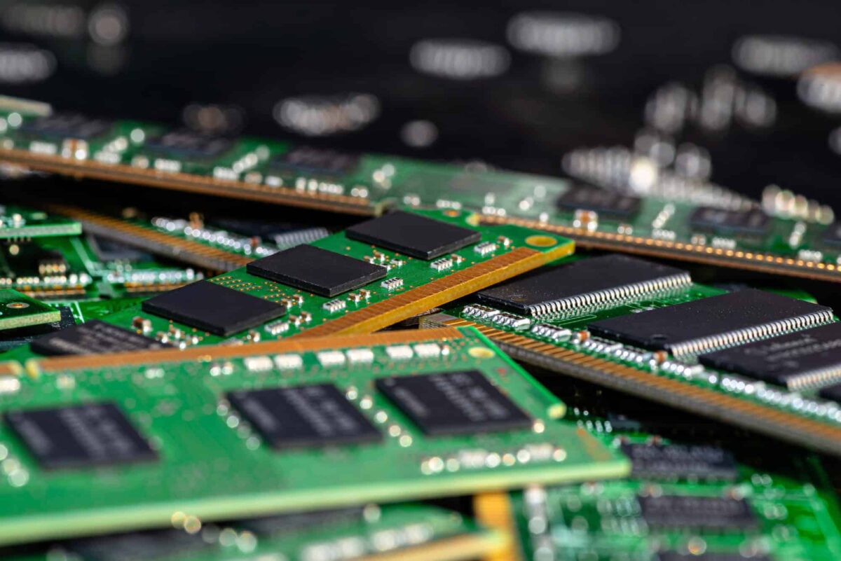 Escassez de hélio começa a afetar cadeia global de chips