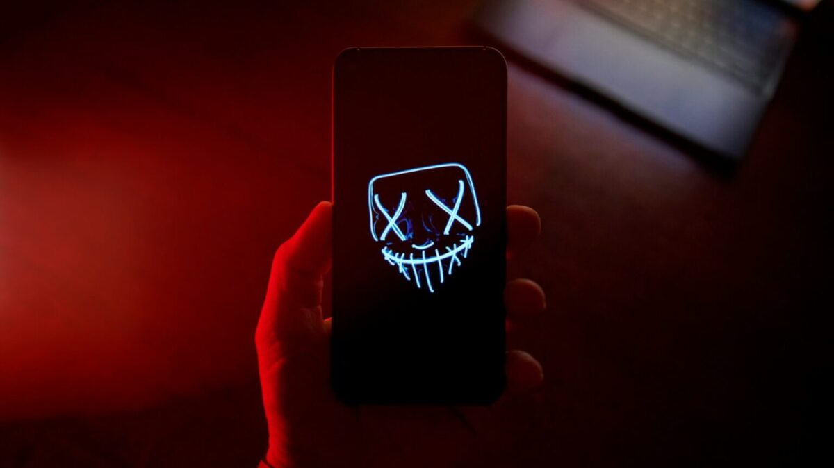 O que é spyware? Veja os tipos e o funcionamento dos apps espiões