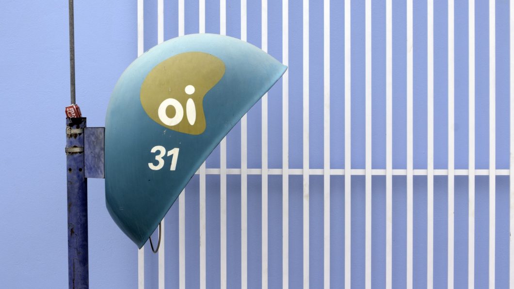Oi prepara leilão para vender o que sobrou da telefonia fixa