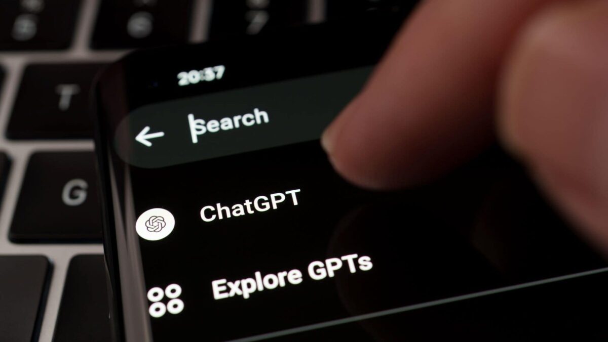 OpenAI interrompe planos de lançar ChatGPT erótico