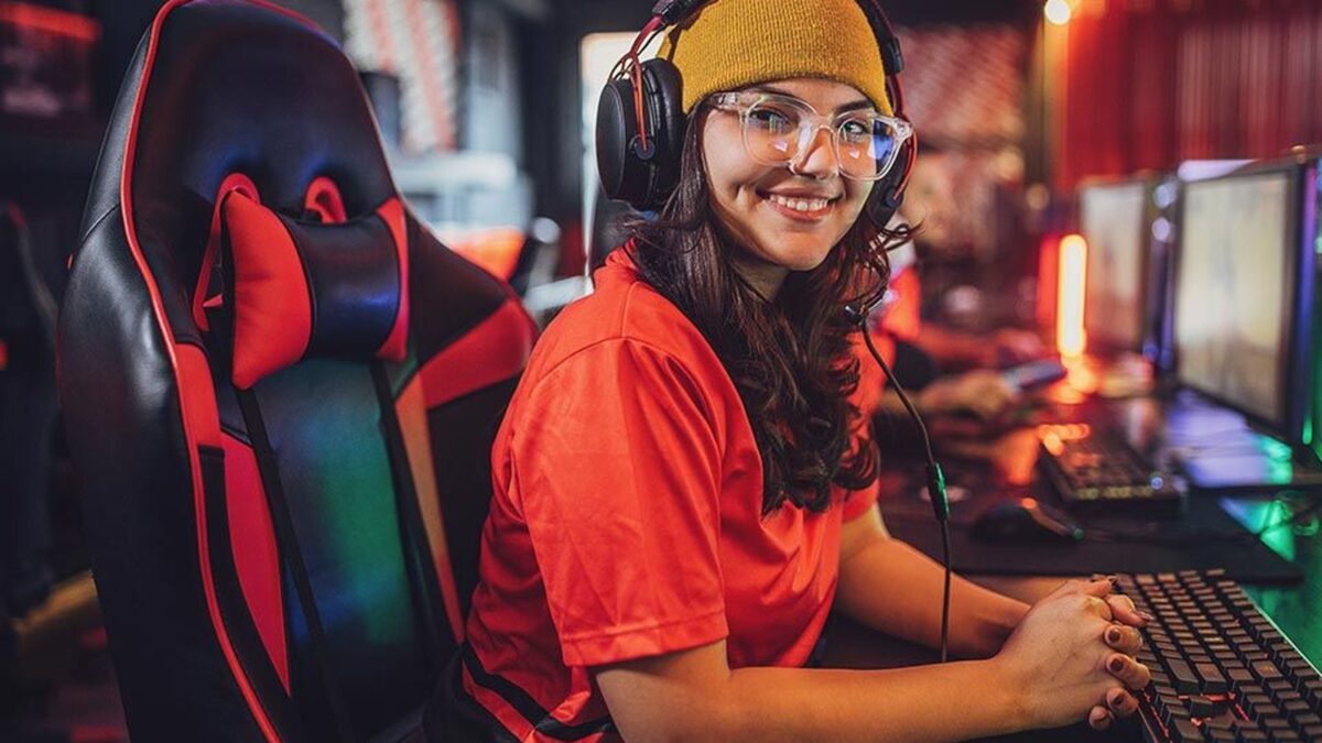 Outlet gamer no KaBuM! tem monitores, cadeiras e mais com desconto