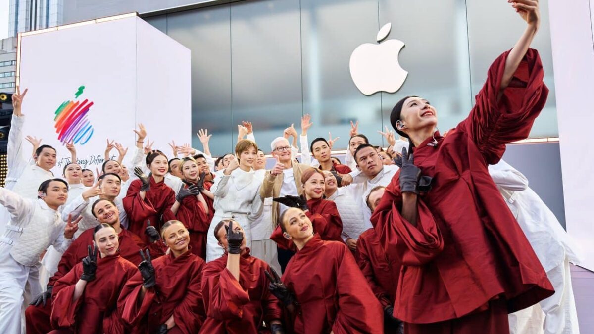 Sob pressão na China, Apple celebra 50 anos com apresentação musical