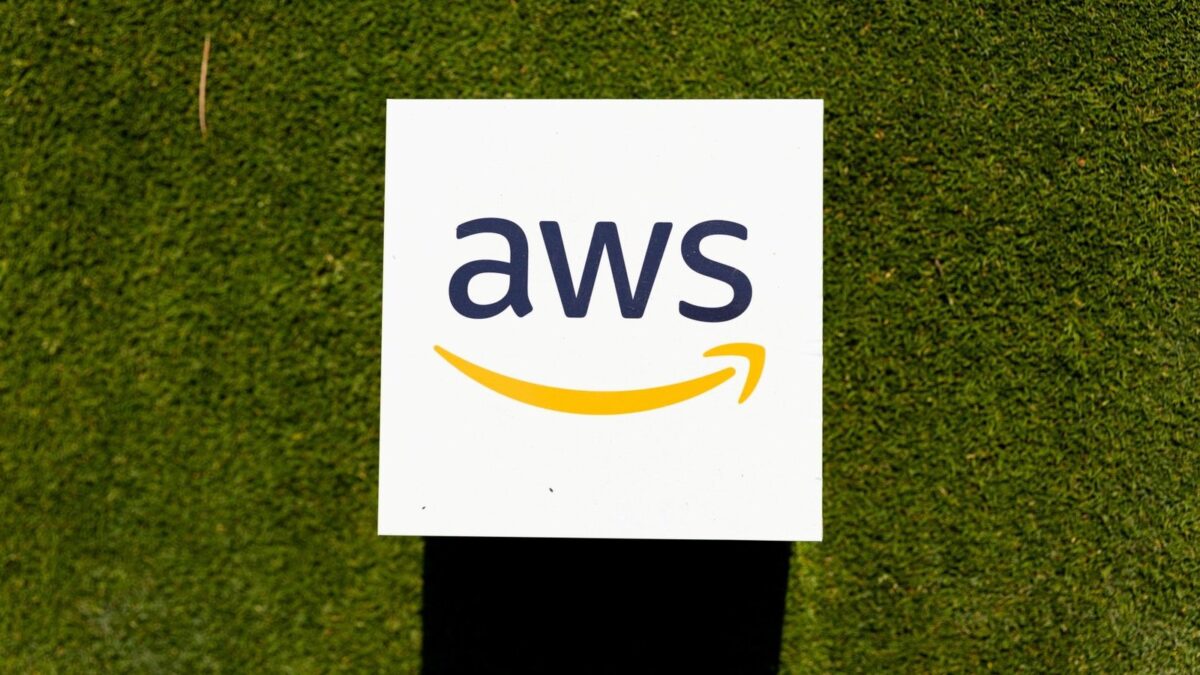 AWS suspende atividades no Bahrein após ataques de drones