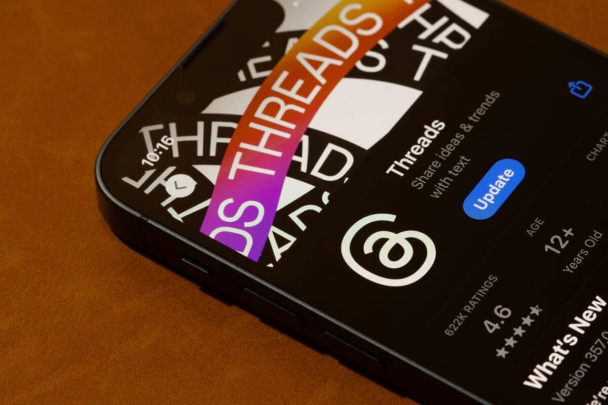 Como colocar o link de um podcast na bio do Threads [iPhone e web]