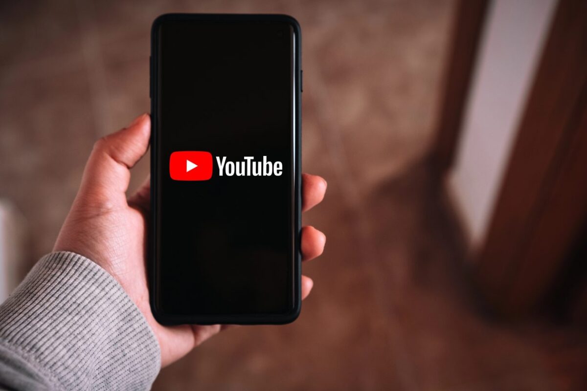 Como escolher o navegador padrão ao abrir links no YouTube [iPhone e iPad]