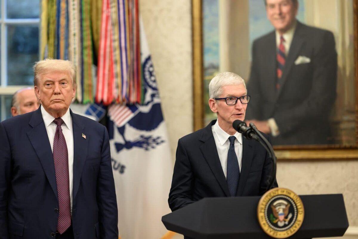 Donald Trump, Sam Altman e outros líderes homenageiam Tim Cook