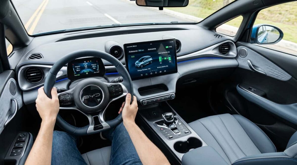 Enquanto carros baratos dominavam, esse elétrico começou a mudar o jogo