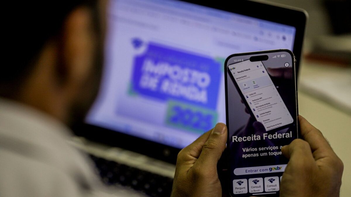 Golpe do Imposto de Renda 2026 usa site falso para roubar senha do gov.br