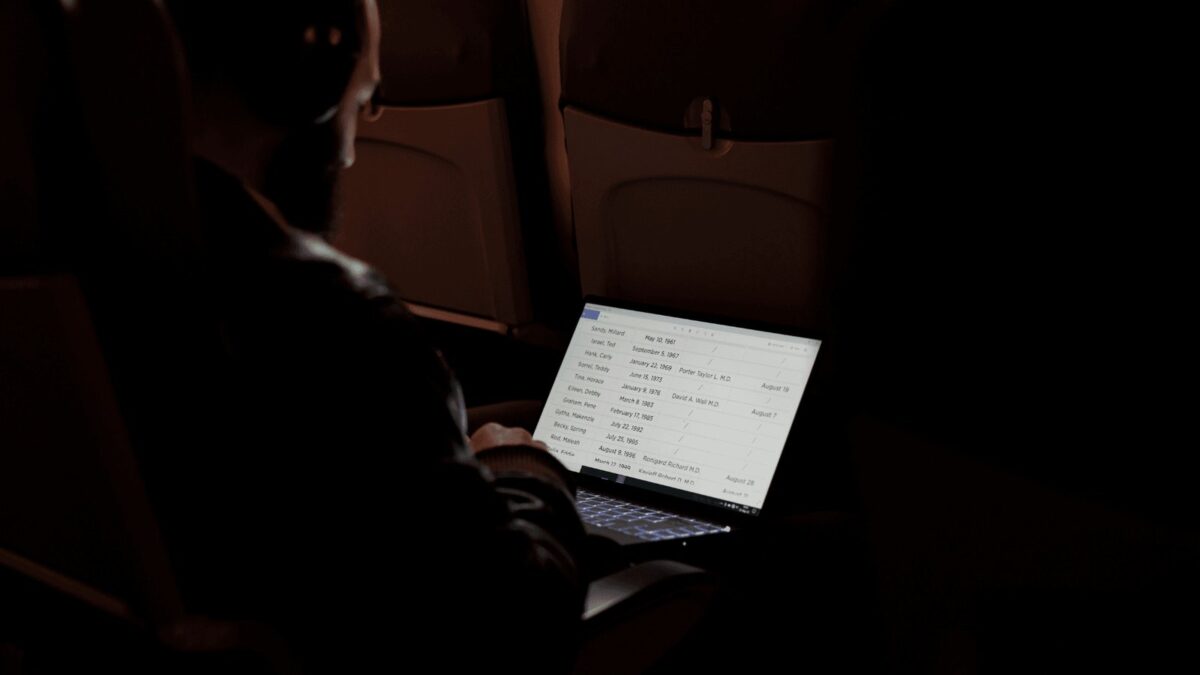 Google, Microsoft e Meta ignoram escolhas de privacidade de usuários, aponta auditoria