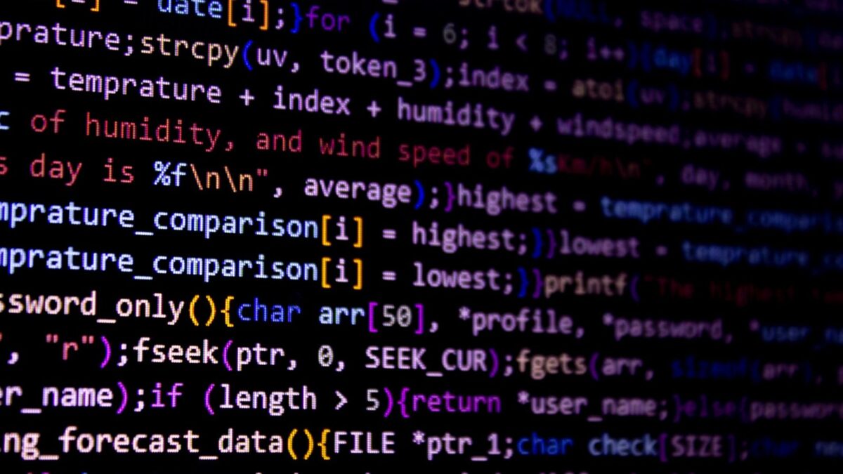 IA da Anthropic cria falhas exploráveis e sem correção com 72% de eficácia