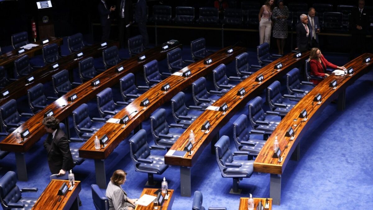 Iniciativa popular para revogar o ECA Digital será discutida no Senado