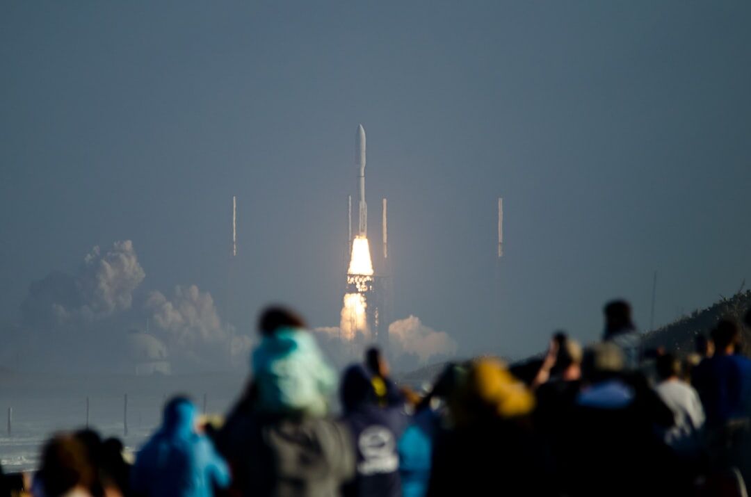 Missão Artemis 2 ao vivo: que horas é a chegada na Lua e onde assistir