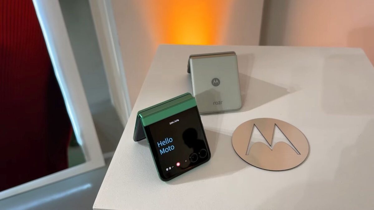 Motorola confirma quando lançará linha Razr 70 e preços podem ficar mais caros