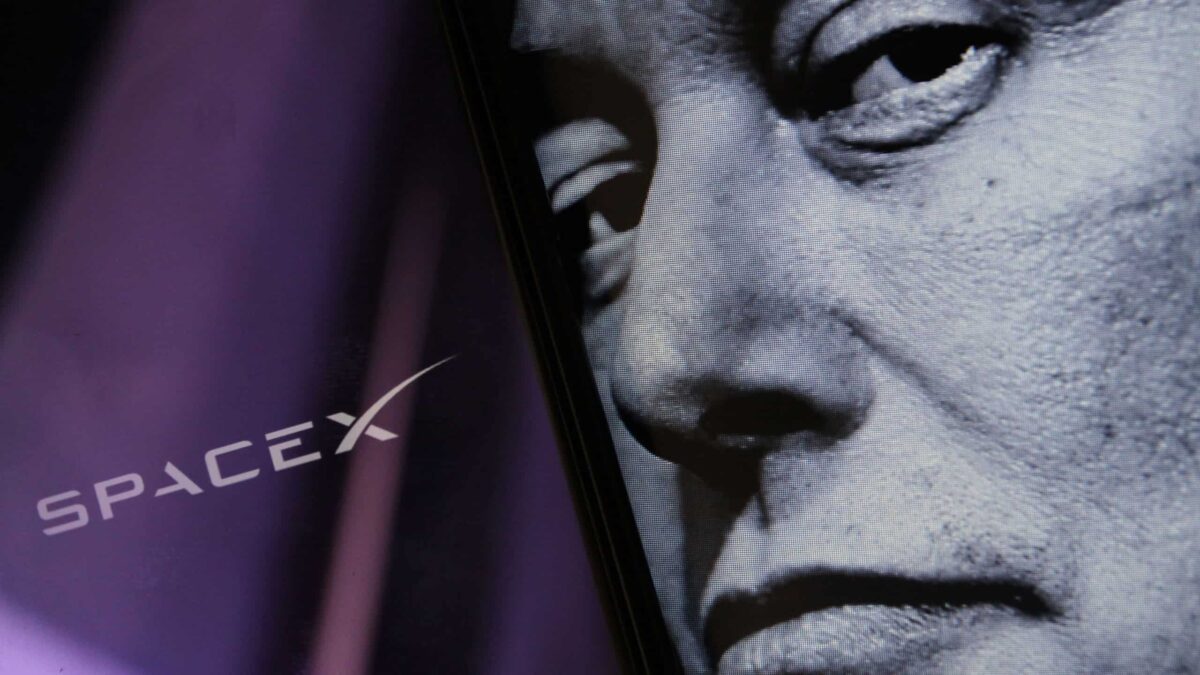 Musk troca Marte pela Lua (e IA): entenda os novos planos da SpaceX