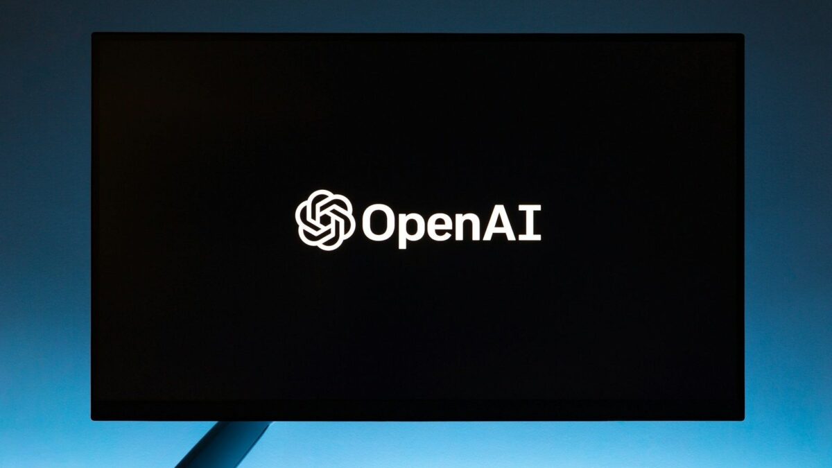 OpenAI lança plano para prevenir exploração sexual infantil com IA