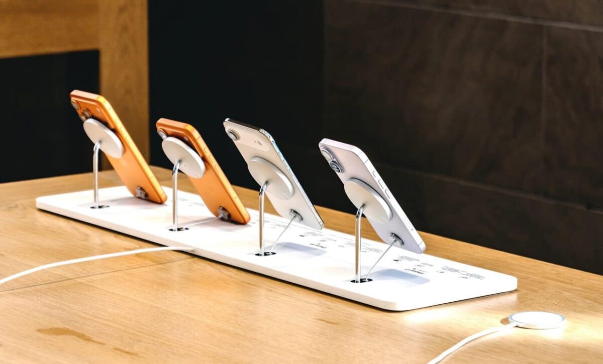 Rumor descabido sugere que Apple poderá abandonar o MagSafe em futuros iPhones