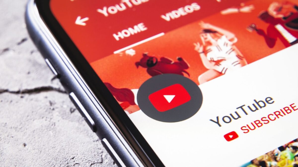 YouTube não exibirá publicidade em lives com muito engajamento; entenda