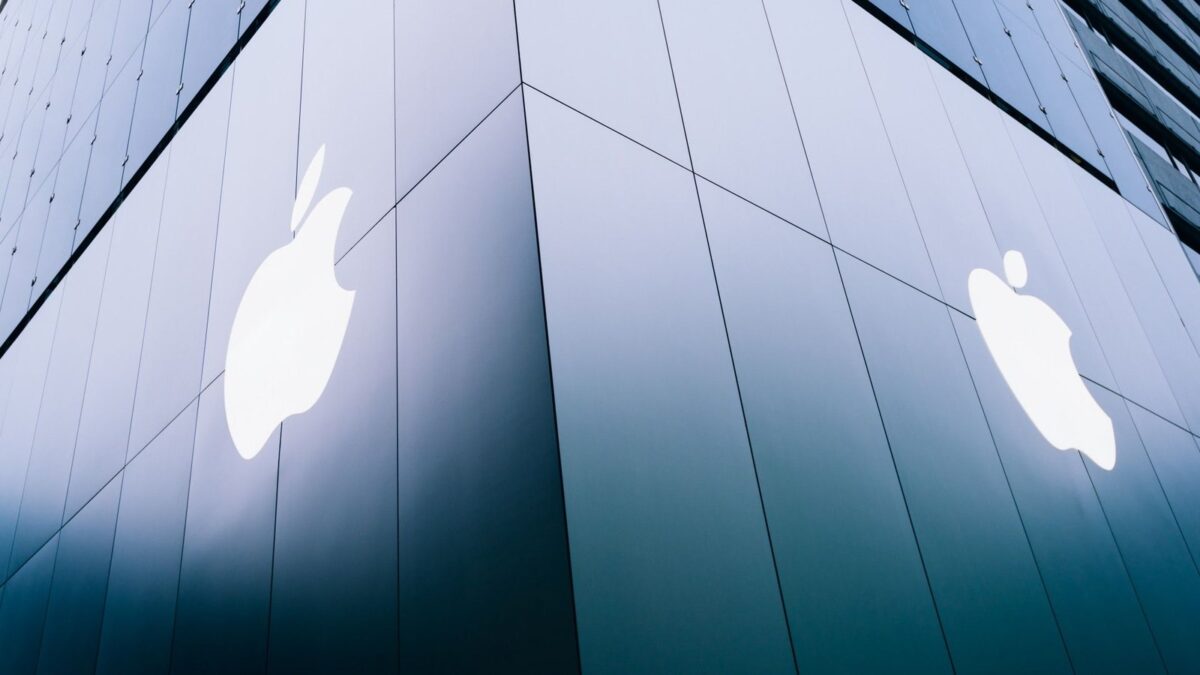 iPhone Fold: problemas de engenharia podem atrasar lançamento do celular