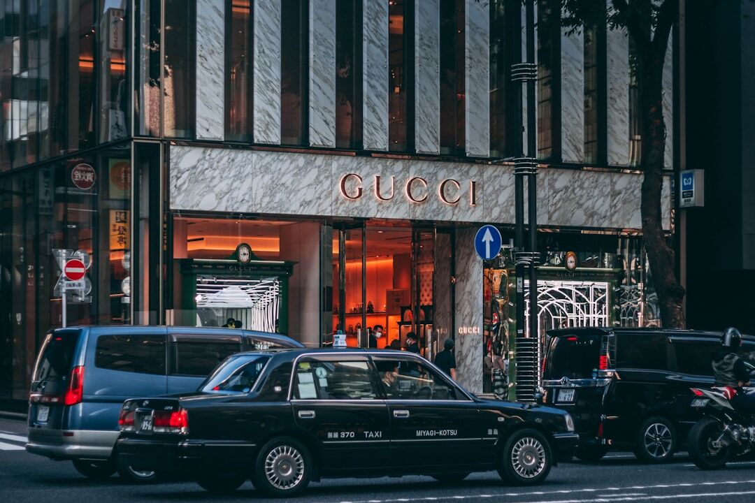 Dona da Gucci vai lançar óculos do Google no próximo ano, diz presidente