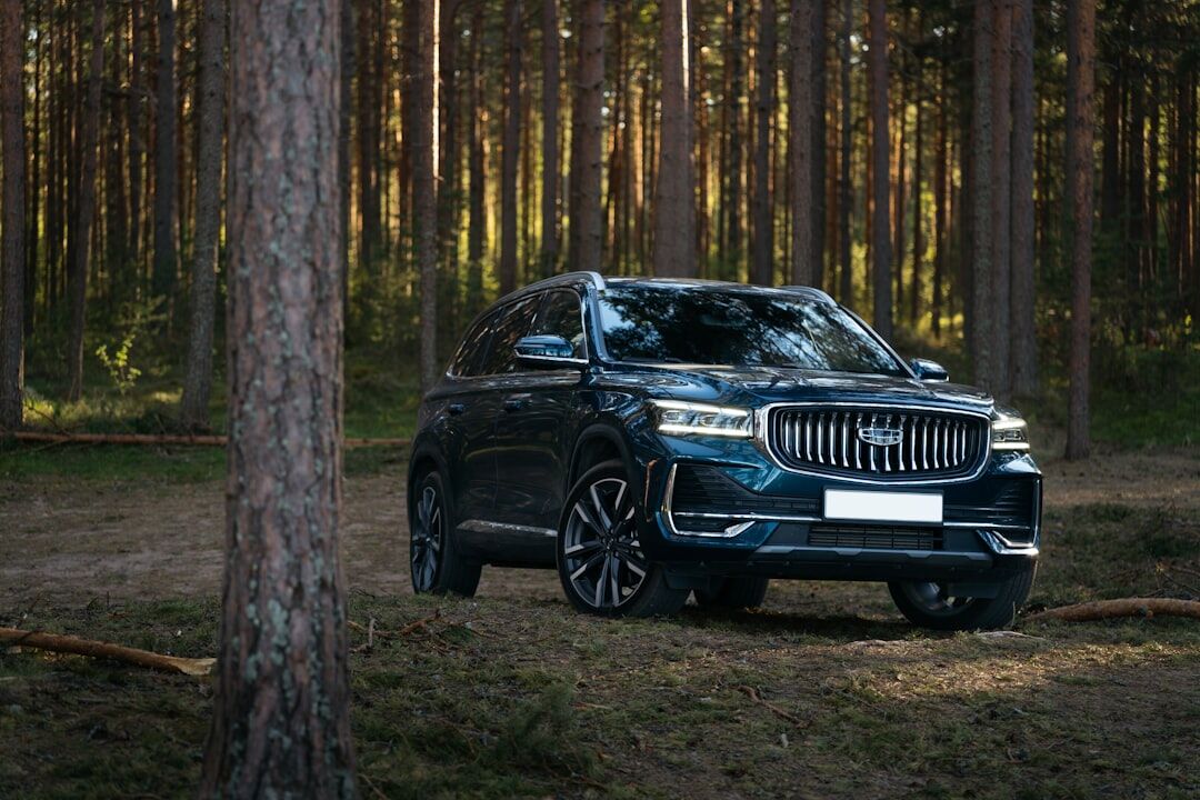 Geely lança novo sistema de motorização híbrida em desafio a domínio japonês