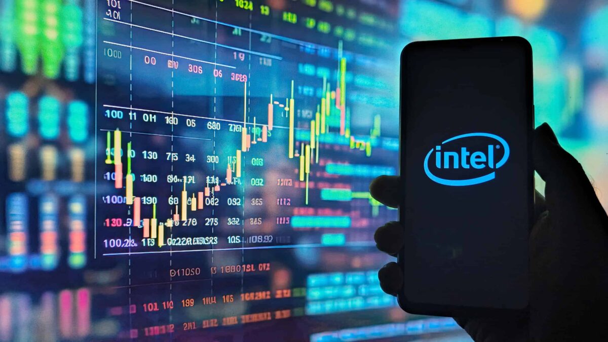 Intel vai gastar mais de US$ 14 bilhões para recomprar parte de sua própria fábrica
