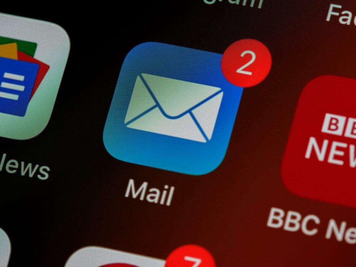 Como criar uma lista (marcadores ou números) em um email no app Mail [iPhone, iPad e Mac]