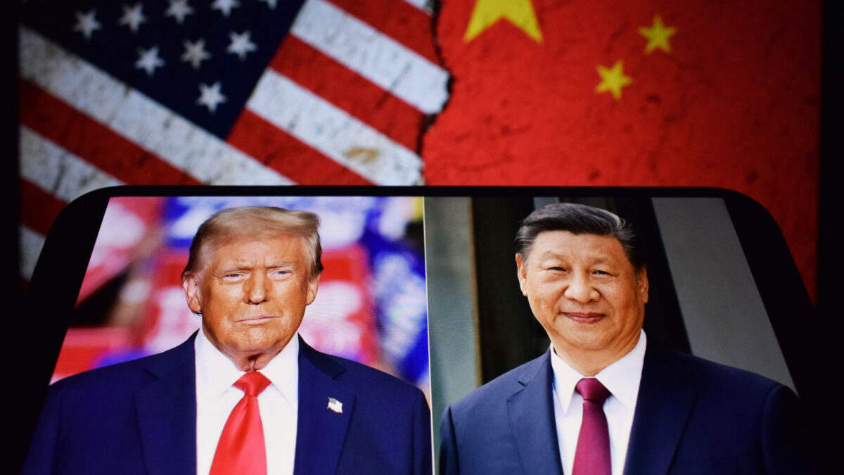 Desconfiados um do outro, Trump e Xi Jinping devem discutir sobre IA nesta semana