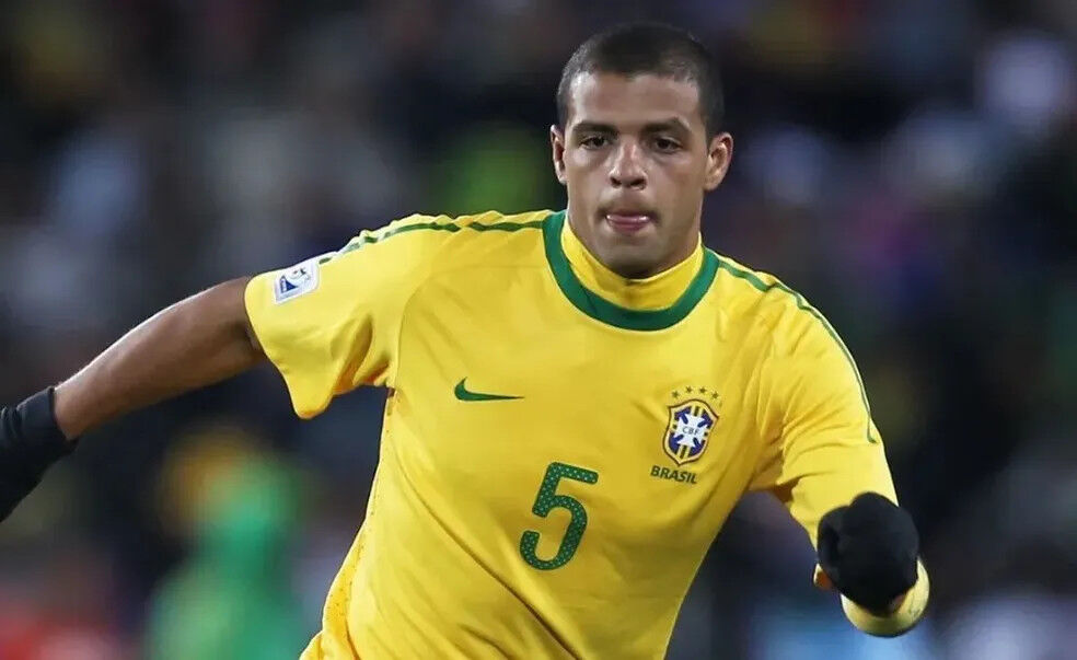 Jogadores da Seleção Brasileira que ficaram marcados negativamente em Copas