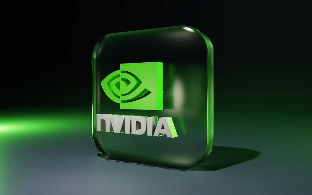 Nvidia prevê receita trimestral acima do esperado e anuncia recompra de US$80 bi