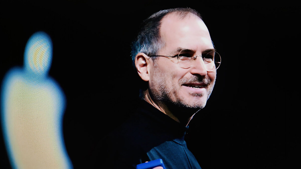 Steve Jobs vira rosto de nova moeda de um dólar nos Estados Unidos