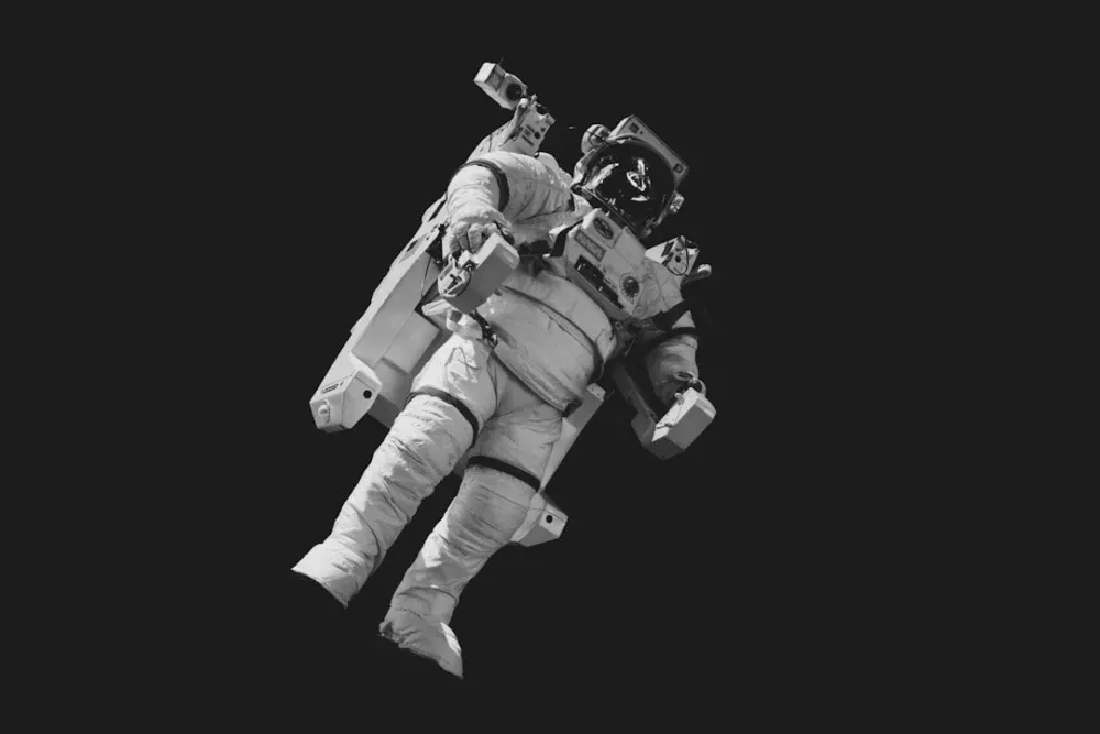 China envia astronauta ao espaço por um ano em sua jornada à Lua