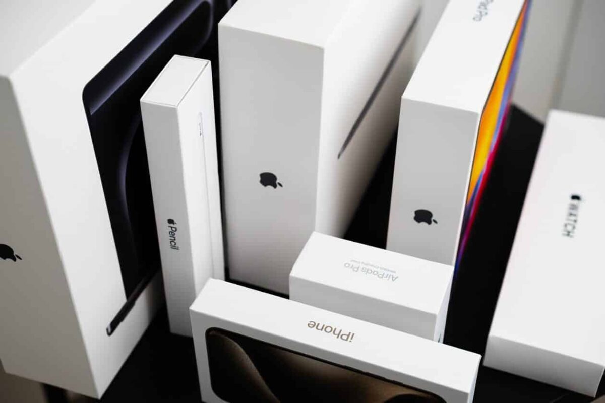Homens são indiciados por roubo de carga milionária com produtos da Apple nos EUA