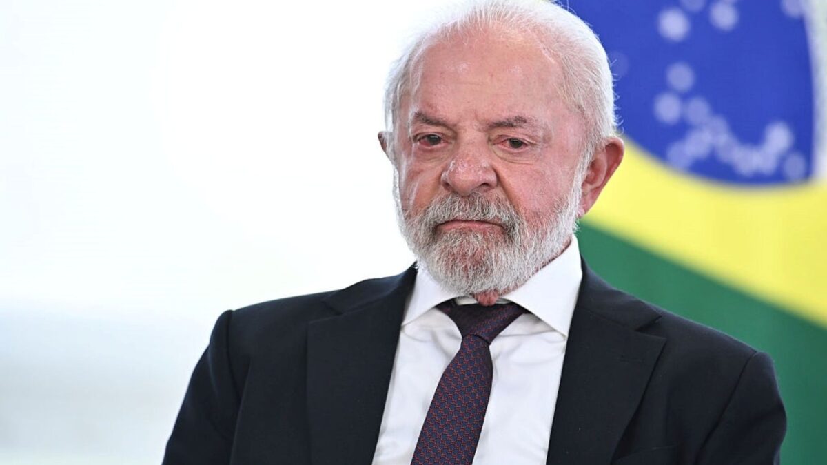 Lula defende proibição ao uso de IA nas eleições