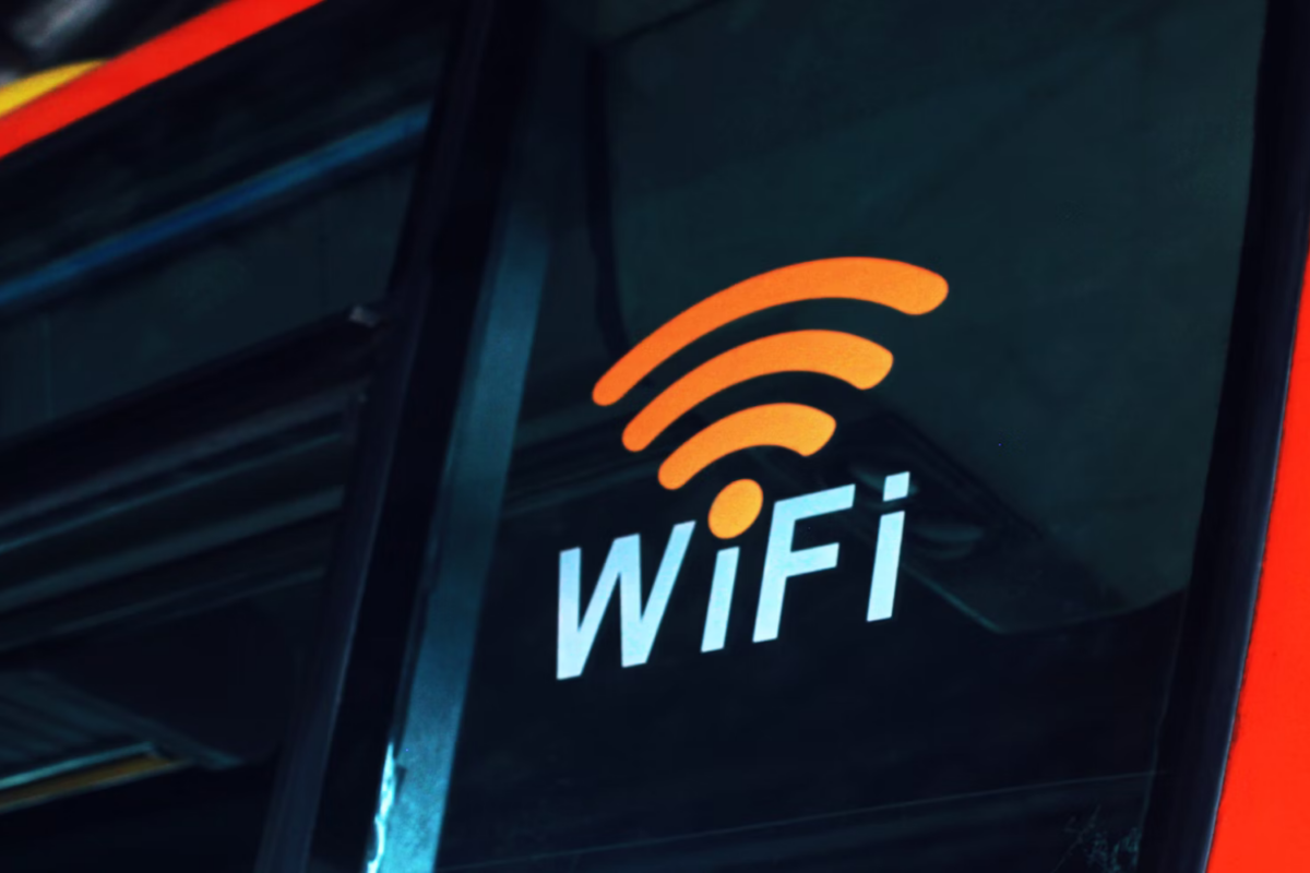 O Wi-Fi começou a encontrar seus limites: pesquisadores criam sistema sem fio com luz capaz de atingir 362 Gbps e consumir menos energia