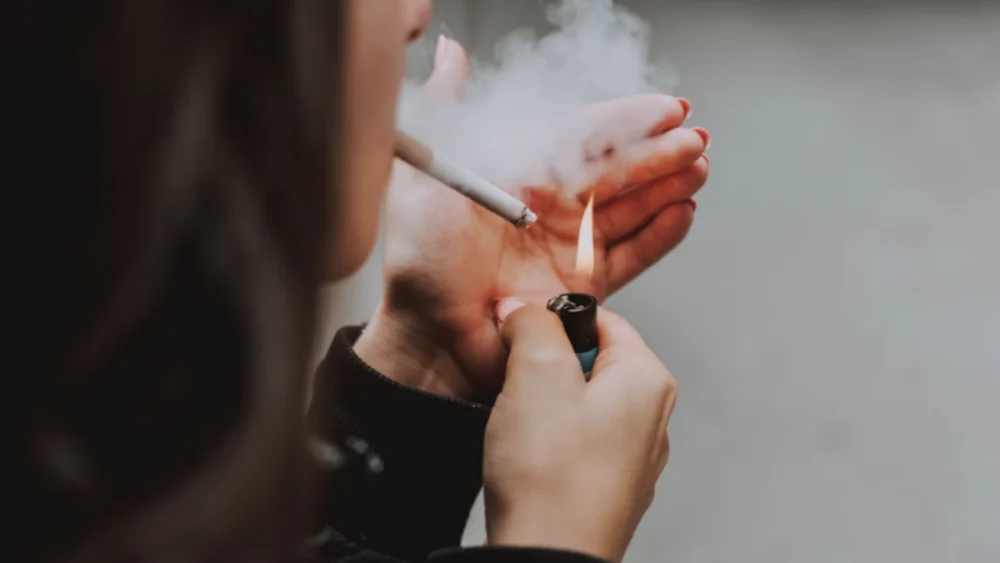 O cigarro não afeta apenas os pulmões: estudos mostram que o tabaco pode reduzir a fertilidade e até impactar futuras gerações