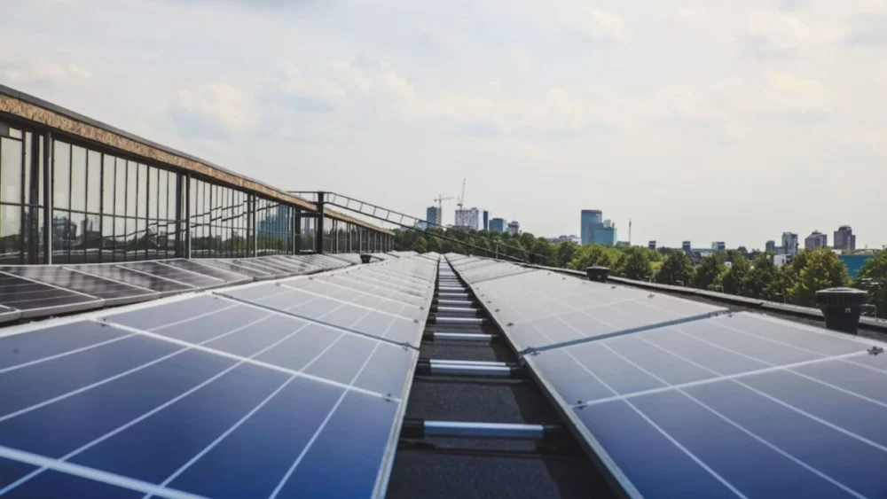 Cientistas criam uma tecnologia solar que funciona até em locais sem sol direto