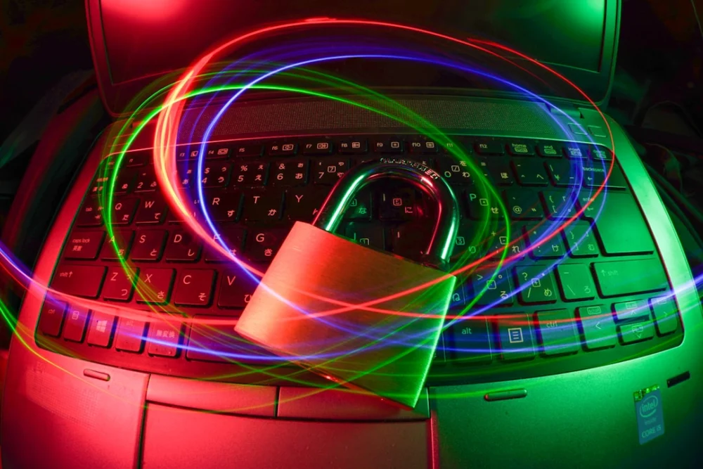 G7 pede que empresas de tecnologia criem ferramentas para proteger crianças online