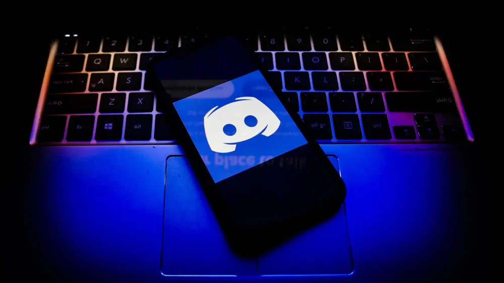 Governo federal proíbe o Discord para menores de 18 anos