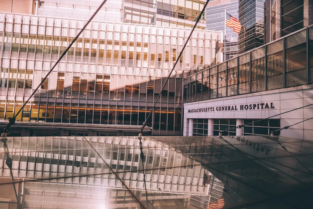 IA ajuda hospital de Boston a diagnosticar 18 crianças com doenças raras