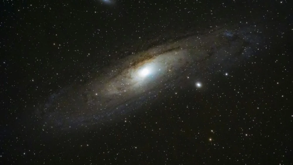 Mistério que desafiava astrônomos há décadas é resolvido no coração da Via Láctea
