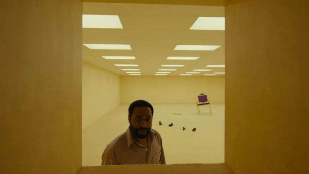 Ninguém esperava que um filme nascido no YouTube chegasse tão longe tão rápido: ‘Backrooms’ já ultrapassou US$ 100 milhões e virou um fenômeno de Hollywood