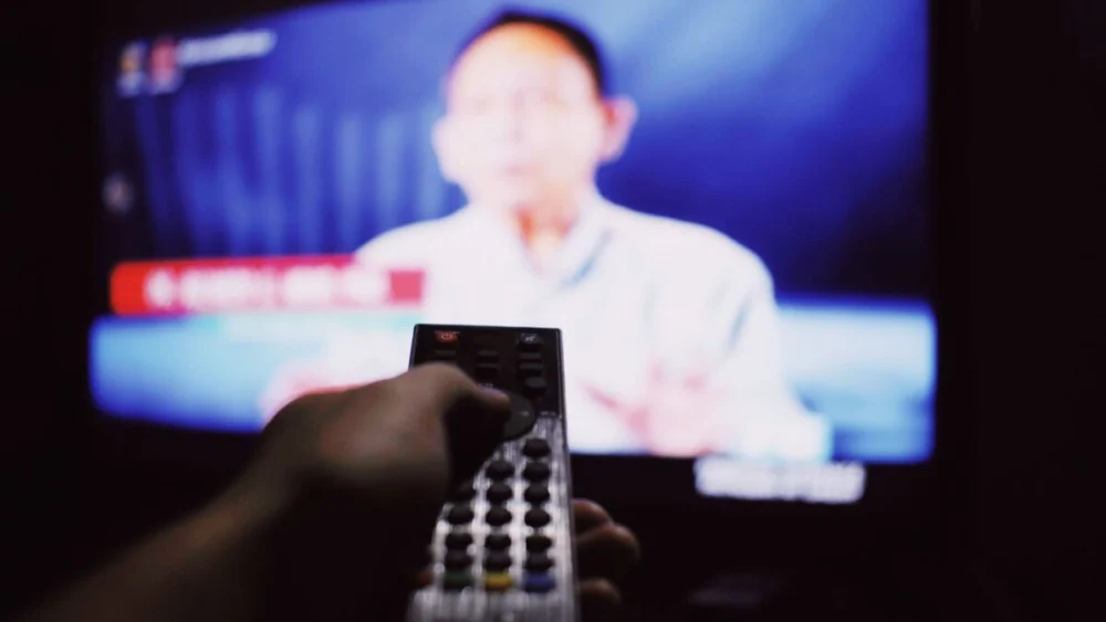 O avanço das redes sobre o noticiário ganhou força, mas o detalhe mais preocupante está em outro ponto