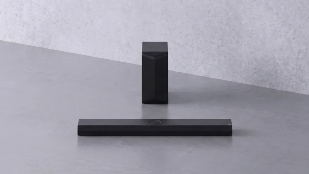 REVIEW: Soundbar LG S70TY traz som de cinema com graves potentes sem alto preço