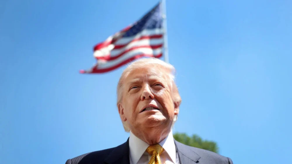 Trump afirma que Irã aceita abandonar armas nucleares e diz que encontro com líder iraniano pode acontecer em breve
