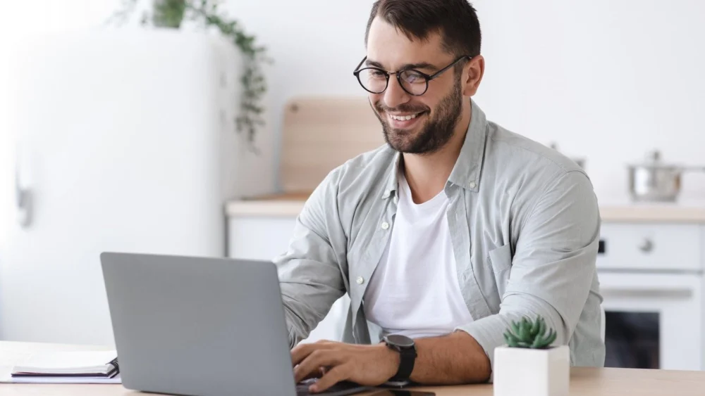 Home office: 44 vagas para trabalho remoto internacional [28/06]