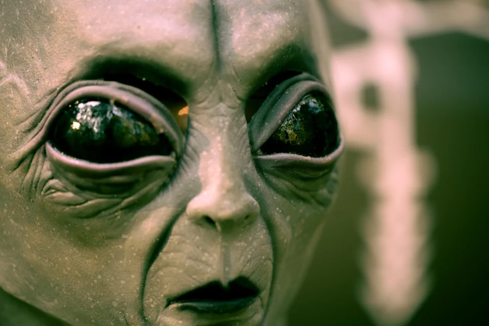 Não se deve gritar 'alienígena': protocolo diz o que fazer ao achar ETs