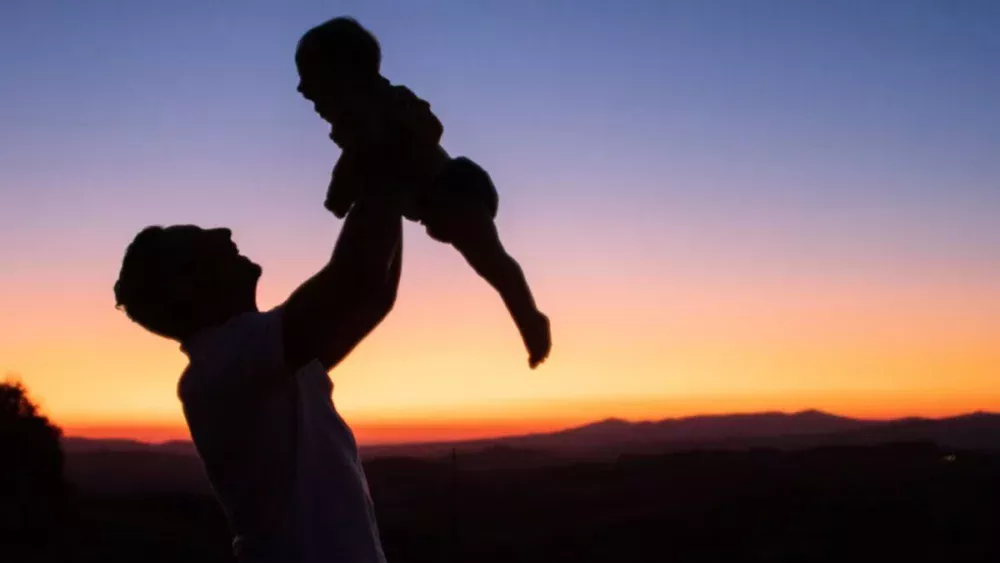 Paternidade transforma o cérebro dos homens muito antes do nascimento do bebê
