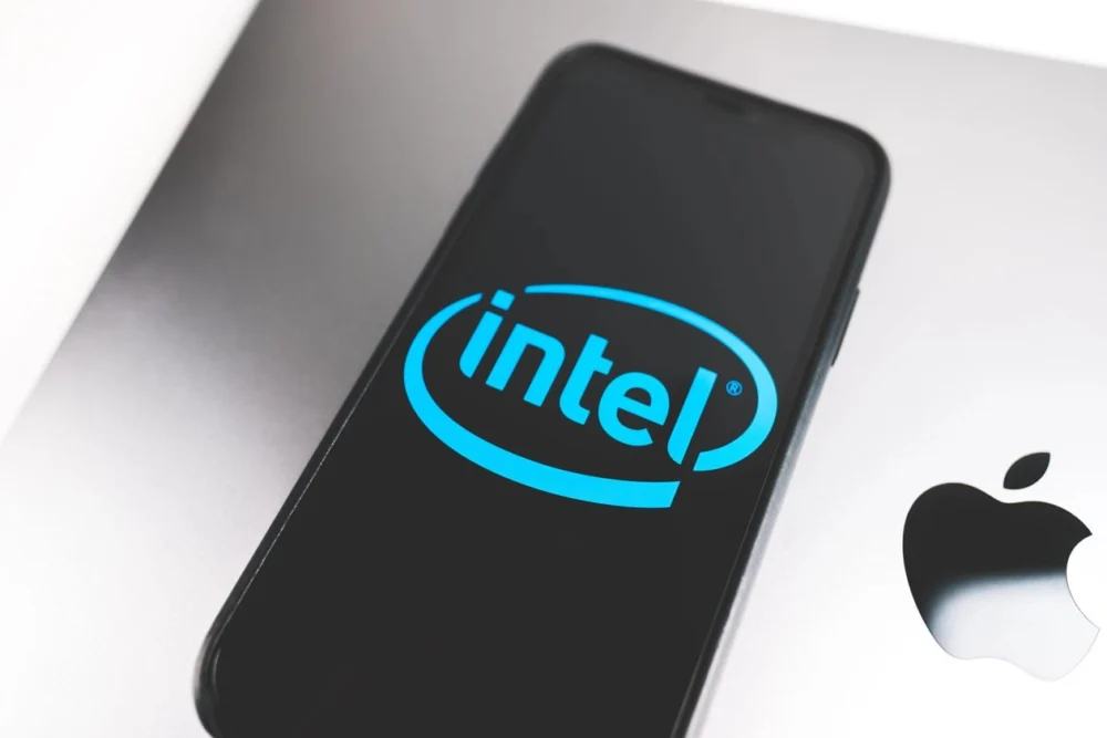 Acordo com a Intel teria livrado a Apple das tarifas de Trump