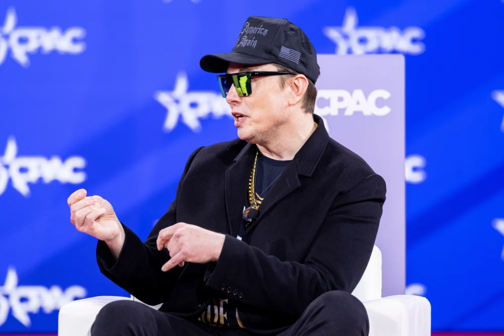 Elon Musk compra mais uma empresa por R$ 5 bilhões