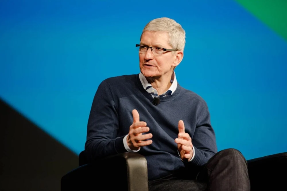 Em sua última conferência com investidores, Tim Cook aborda escassez de chips, vendas na China e mais